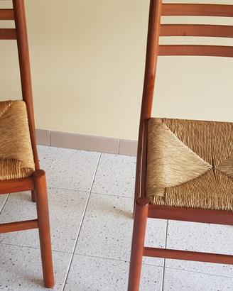 coppia  sedie legno e paglia 