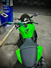 Kawasaki zx10r