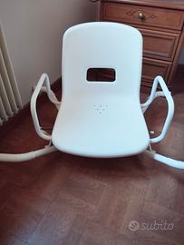 Sedia girevole per vasca da bagno