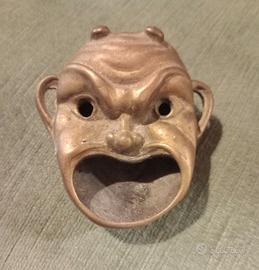 Posacenere Bocca del Diavolo vintage in bronzo