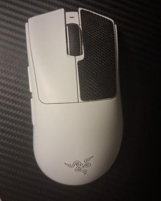 mouse v4 pro deathadder