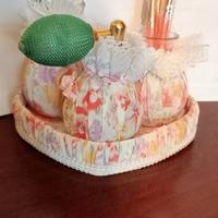 porta profumo e pennelli