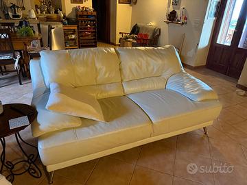 Set di 2 divani in pelle bianca