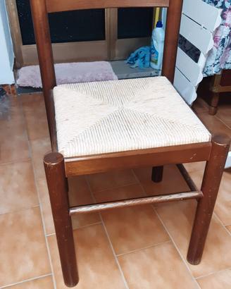 SEDIE IN LEGNO MASSICCIO