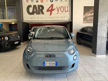 Fiat 500 Passion Berlina 42 kWh