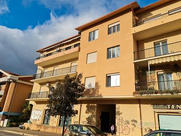 Appartamento + garage 197 mq centro carbonia