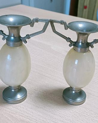 due anfore vintage 