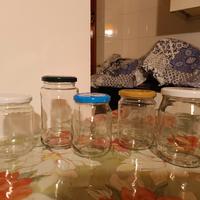 Barattoli di vetro per conserve