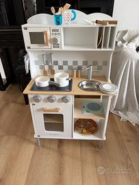 Cucinetta  New Classic Toys