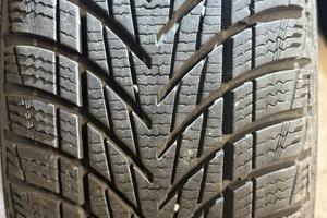 4 gomme 185/65/15 con cerchi in lega
