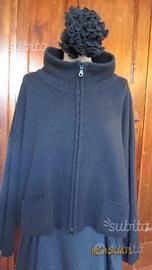 Si eseguono con macchine meccaniche maglie donna