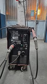 Saldatrice filo continuo trifase