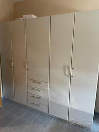 Armadio lungo 240 altezza 215