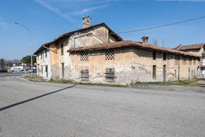 PORZIONE DI CASA SENZA SPESE DA RISTRUTTURARE