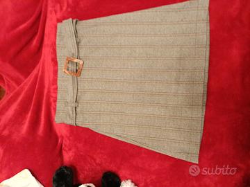 Minigonna elegante gessato con fibbia