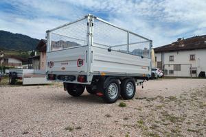 Carrello rimorchio auto sovrasponde in reti di acc