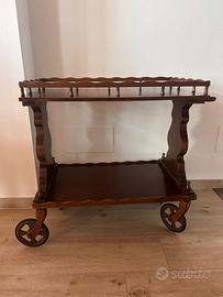 Carrello legno con ruote