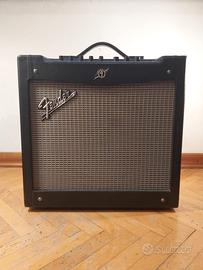 FENDER MUSTANG 2 v2 AMPLIFICATORE CON EFFETTI