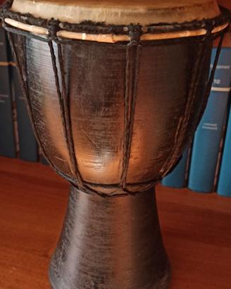 Djembe africano in legno e battente in vera pelle