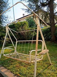 dondolo da giardino