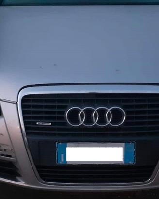 RICAMBI AUTO AUDI A 6 GRIGIA