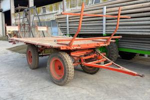 Rimorchio, spargi sale