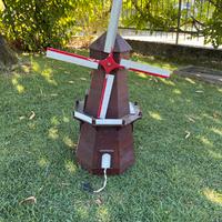 Mulino a vento da giardino in legno