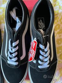 Vans nere outlet classiche