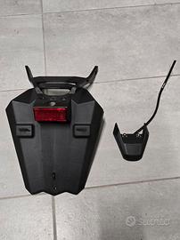 PORTATARGA ORIGINALE KYMCO AK550 