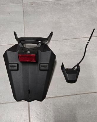 PORTATARGA ORIGINALE KYMCO AK550 