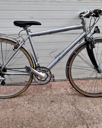 BICI UOMO MARCA MALVERN