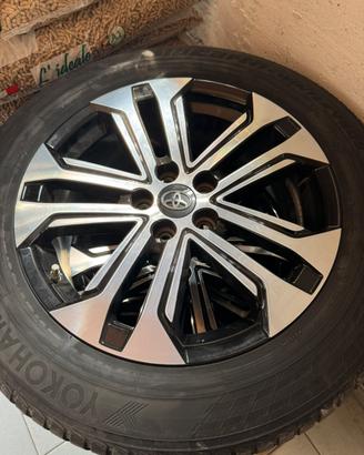 Cerchi Lega Originali Toyota RAV4 18”