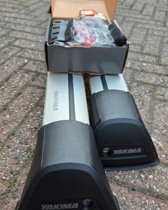 Barre portatutto Flushbar Yakima Jeep Compass