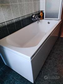 Vasca da bagno pannellata Teuco