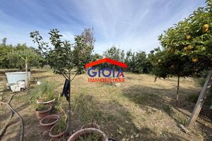 Terreno di 1158 m² a Mondragone