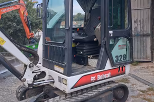 Mini escavatore Bobcat 328
