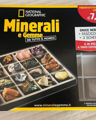 Espositore di gemm e minerali