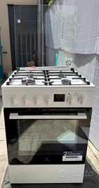 Cucina a gas Electrolux LKK640200W 60 cm