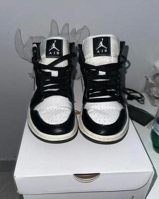 Nike Air Jordan 1 Mid Bianche/Nere - Taglia 36