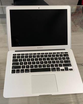 MacBook Air 13" 2017 i7 8GB 256GB SSD Apple