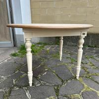 Tavolo rotondo provenzale allungabile