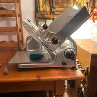 Affettatrice professionale Bizerba