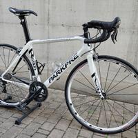 bici da corsa in carbonio 