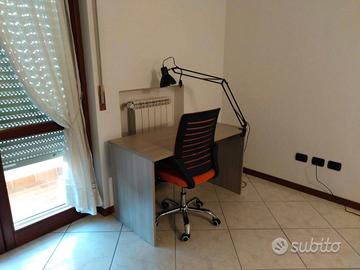 Stanza singola per studentessa a Infernetto