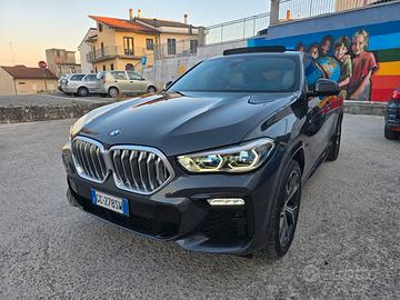 BMW X6 30D 4ruote sterzanti tetto sky lounge