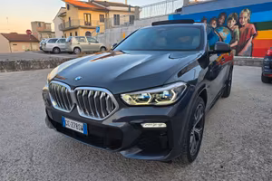 BMW X6 30D 4ruote sterzanti tetto sky lounge