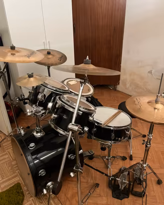 Batteria acustica
