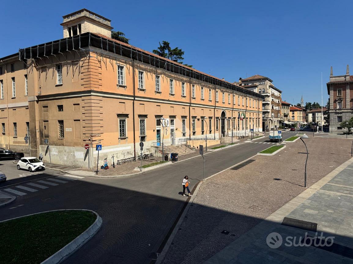MULTILOCALE A MONZA