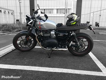 Triumph Street Twin