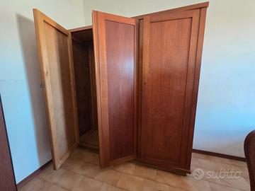 Armadio 3 ante in legno